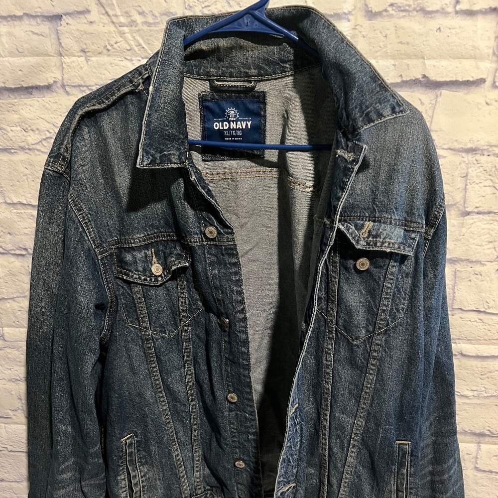 Old Navy Denim Jacket Mens XLarge Trucker Style Med Wash Fade Jean Casual